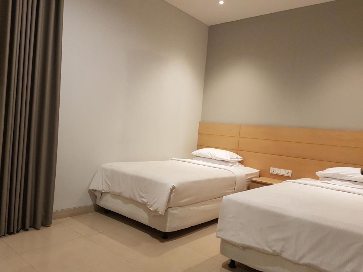 New Mountain Springs Hotel & Resort Lembang Ngoại thất bức ảnh