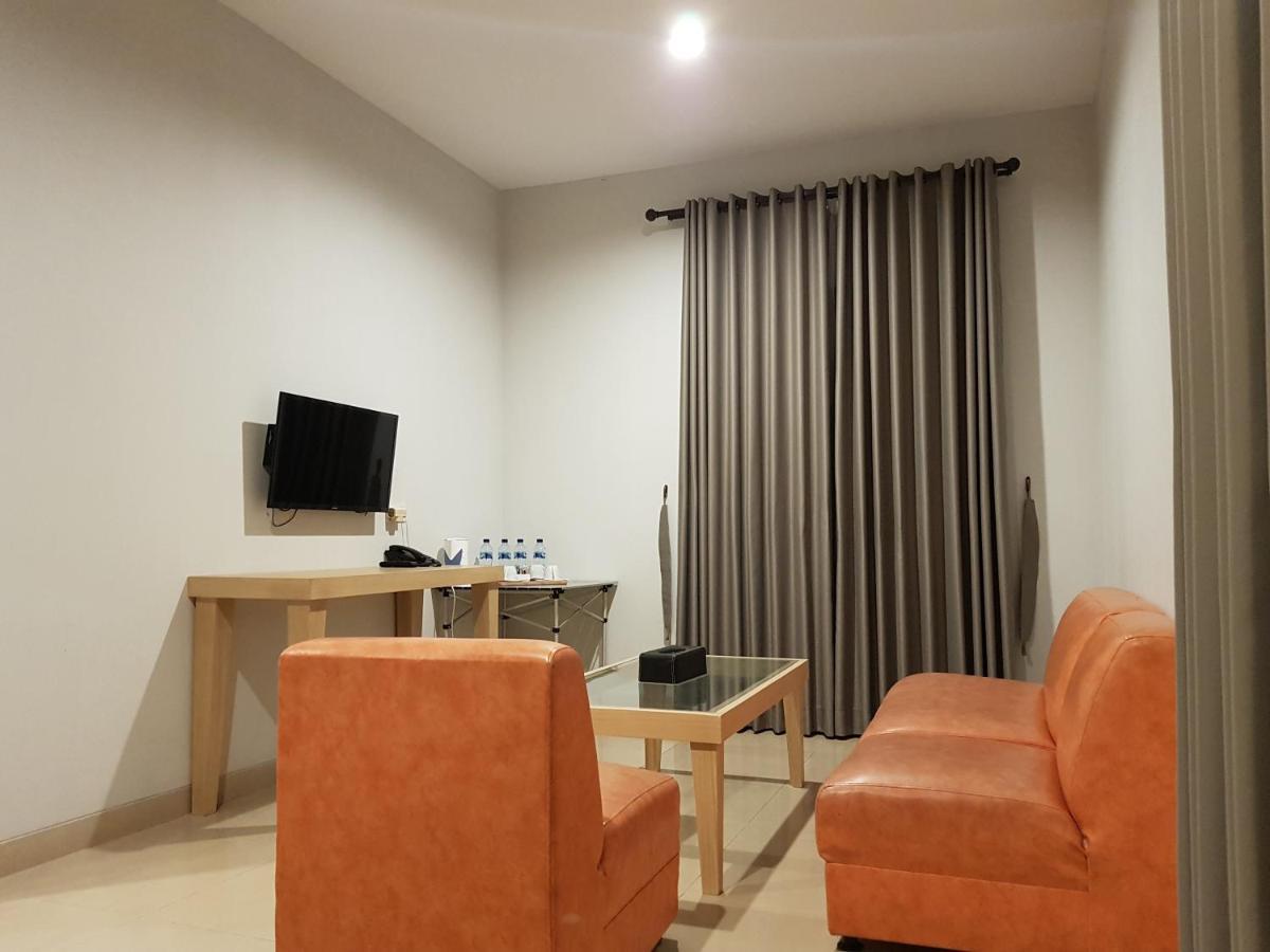 New Mountain Springs Hotel & Resort Lembang Ngoại thất bức ảnh
